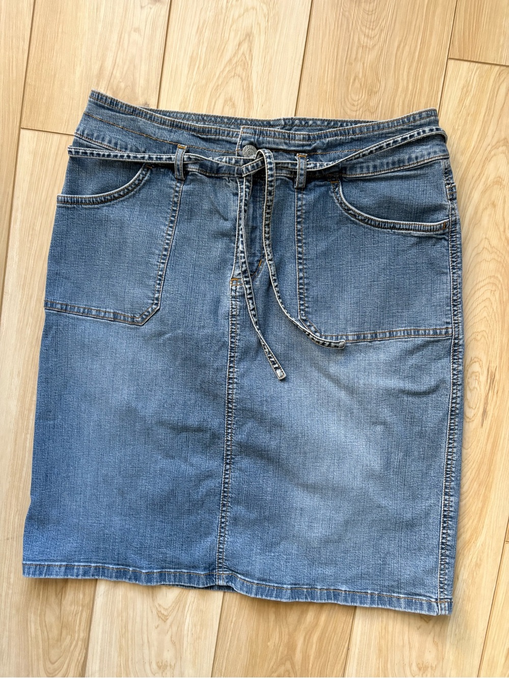 Vintage Polo by Ralph Lauren Medium Wash Denim Midi Skirt with Tie 90s Y2K